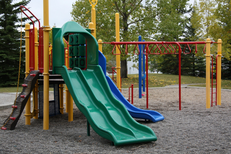 playground_g63323c06c_1920.jpg playground_g63323c06c_1920.jpg